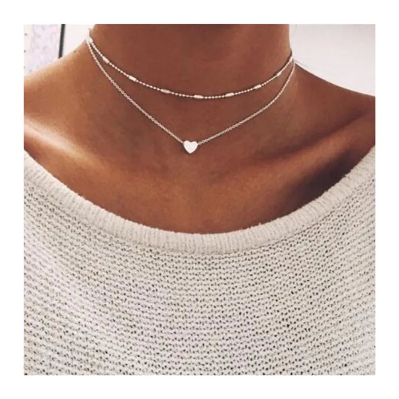 Dubbelt Hjärthalsband i Silver – Elegant & Exklusivt